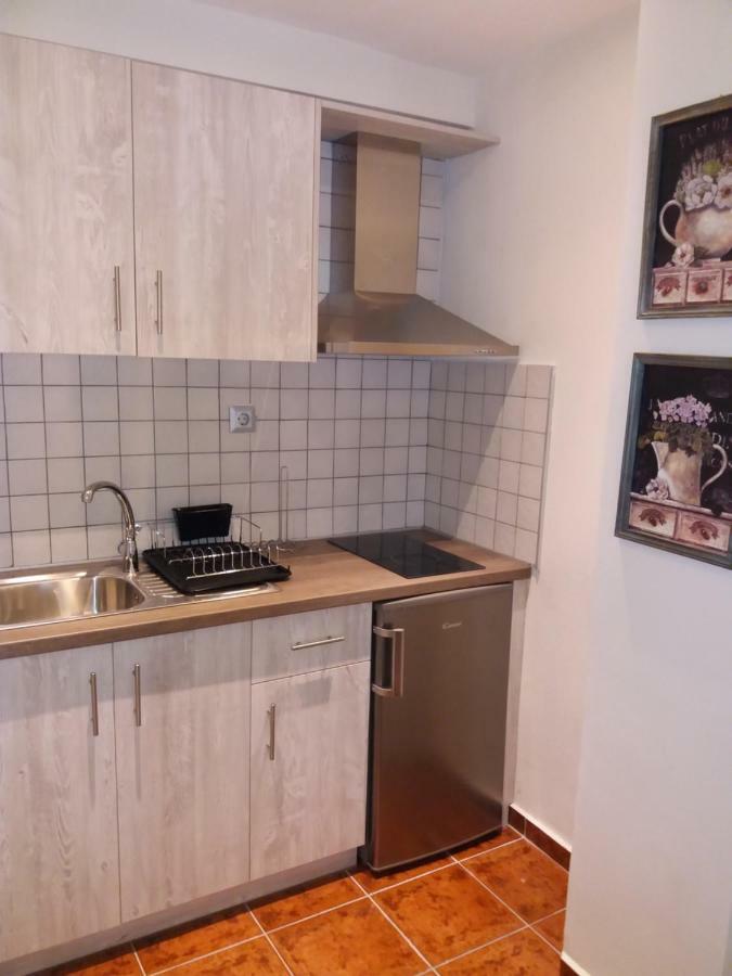 Fidgi Apartment Nea Kallikrateia Exterior foto