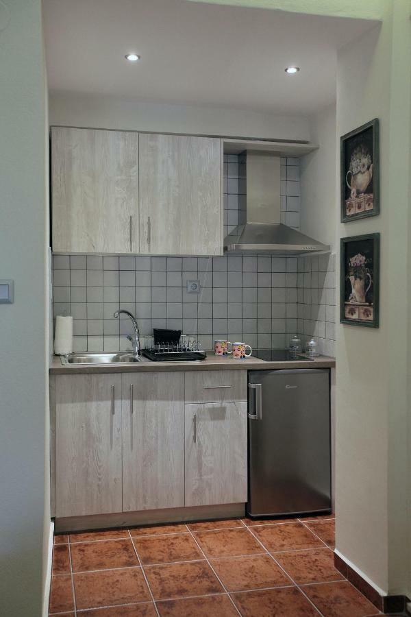 Fidgi Apartment Nea Kallikrateia Exterior foto